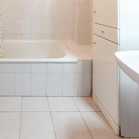 Fener De Dalt 84 Piscina Comunitaria * Llançà